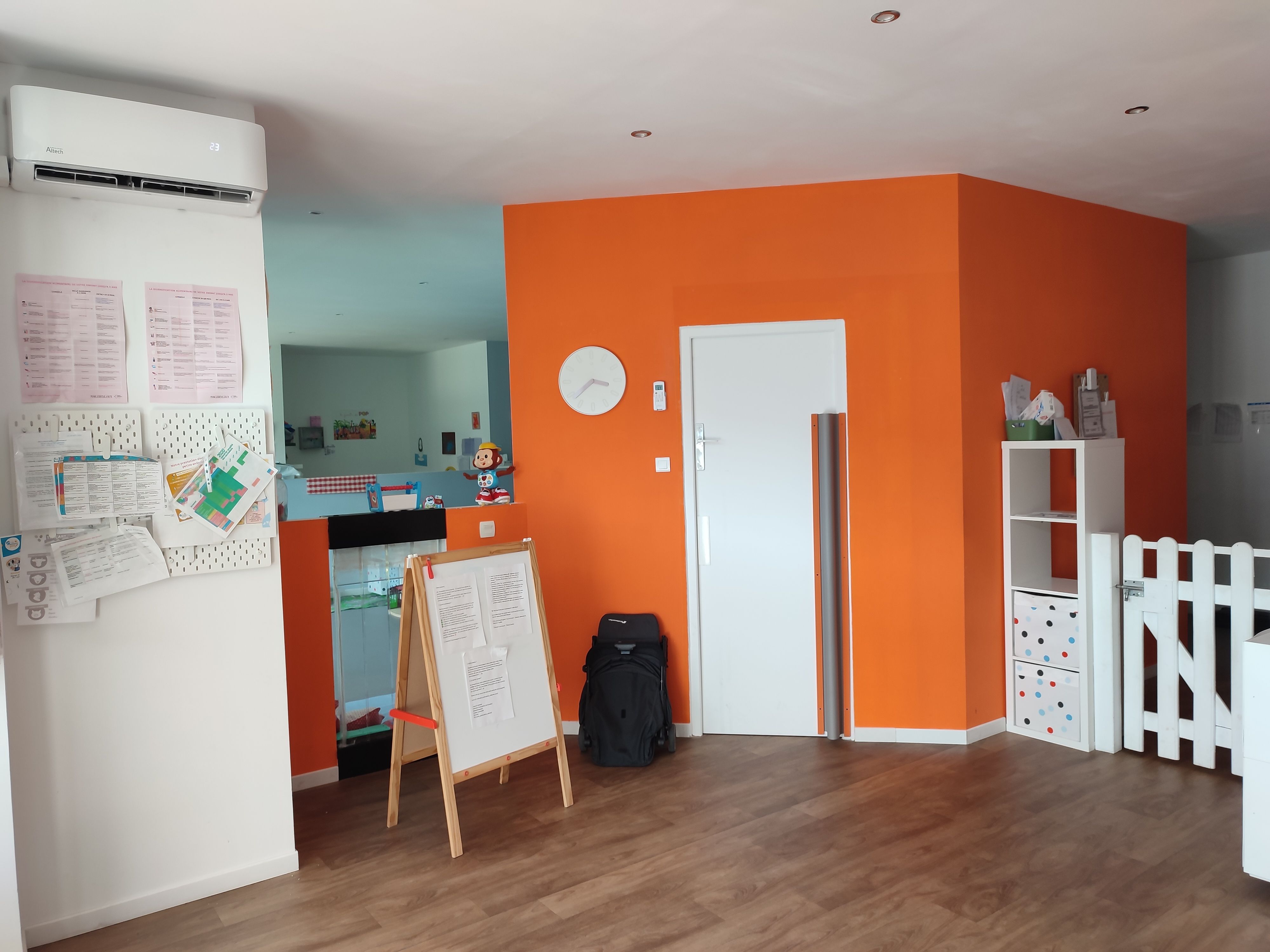 <img src="..." alt="Accueil de la crèche TiNid Puget Barestes">